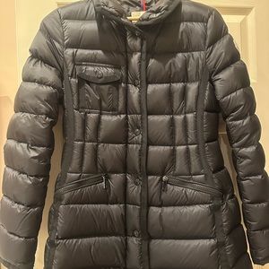 Moncler woman’s jacket 3/4 length in black